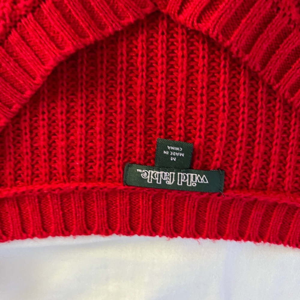 Red sweater - Picture 2 of 2